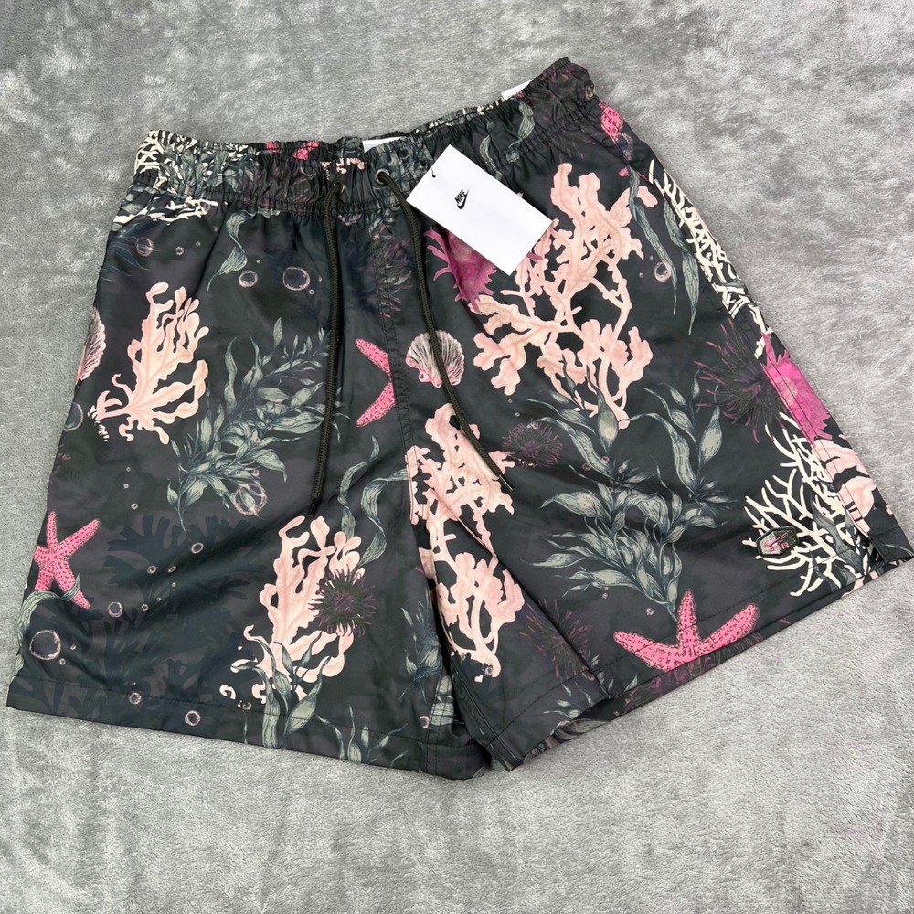Nike Club Flow Shorts Mens Medium Black Pink Coral Reef Starfish Print Lined